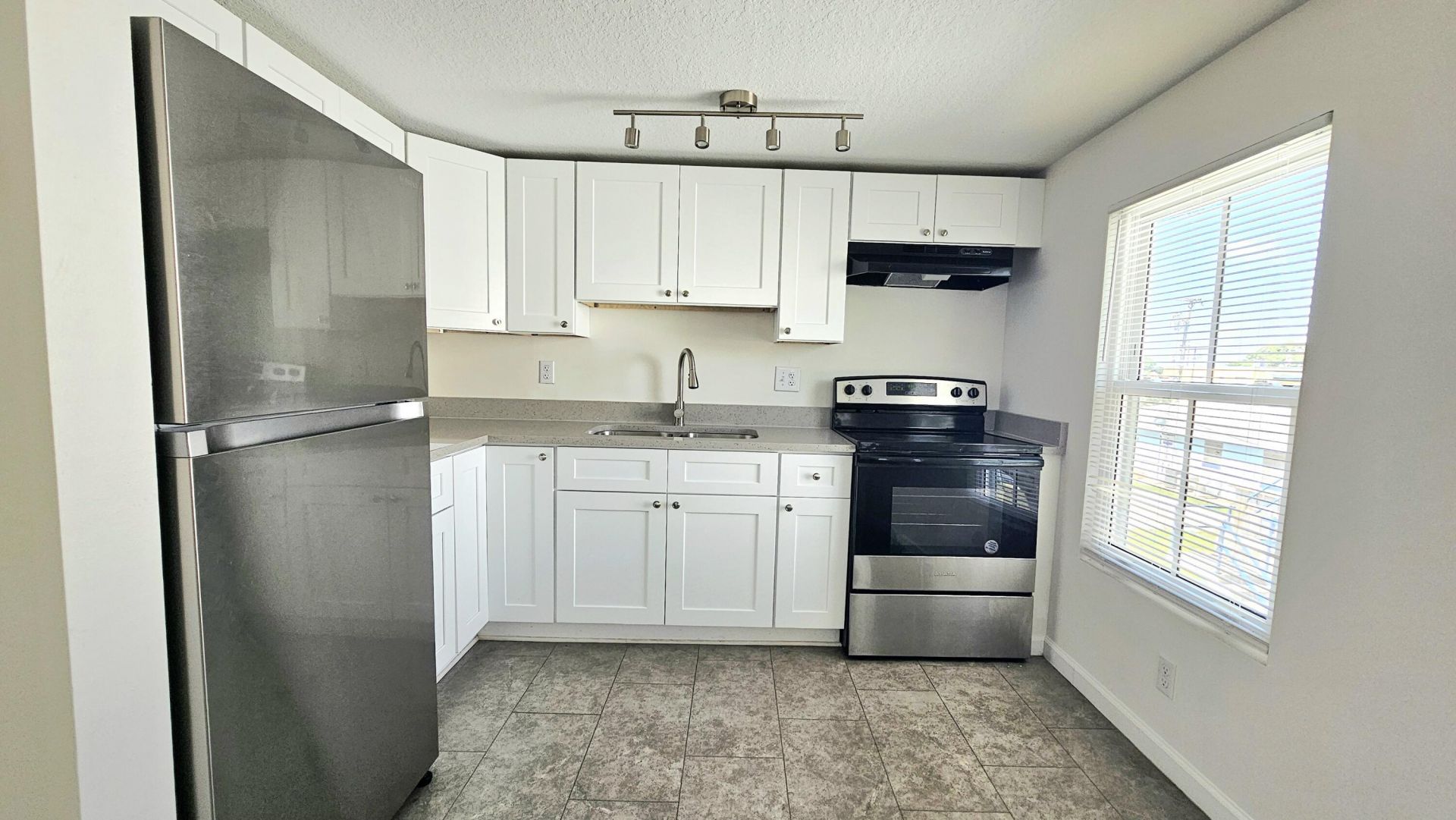 914 10th Street, Unit C, West Palm Beach, FL 33401 Photo