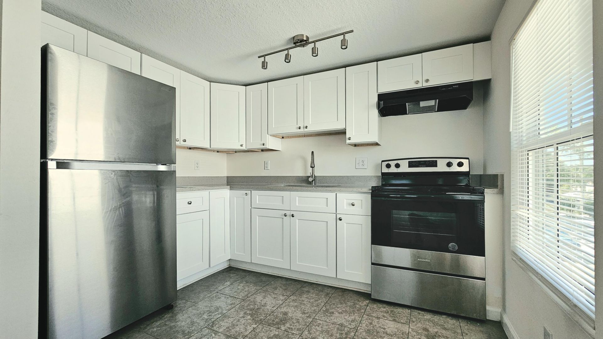 914 10th Street, Unit C, West Palm Beach, FL 33401 Photo