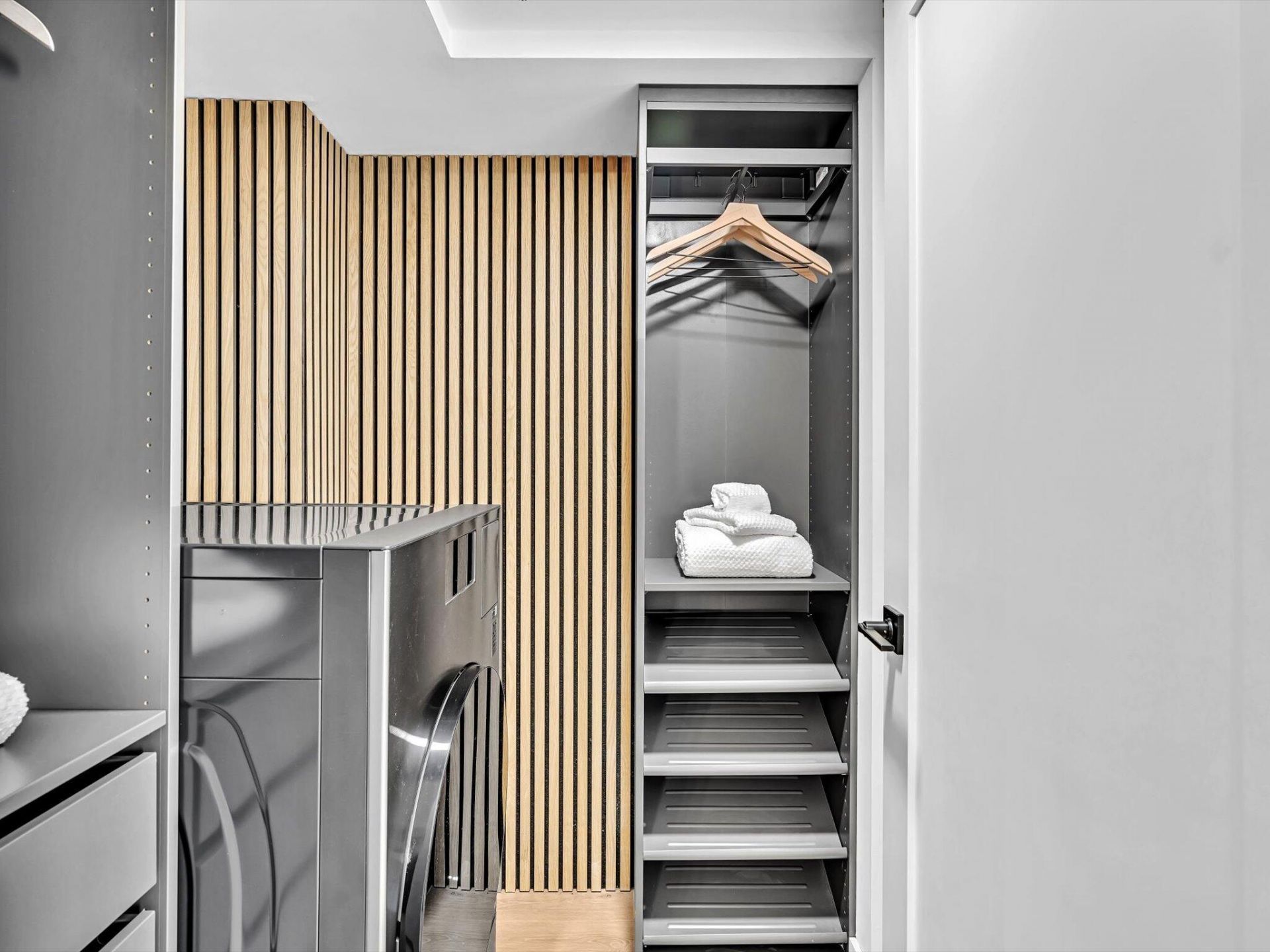 21 Royal Palm Way, Unit 3030, Boca Raton, FL 33432 Photo