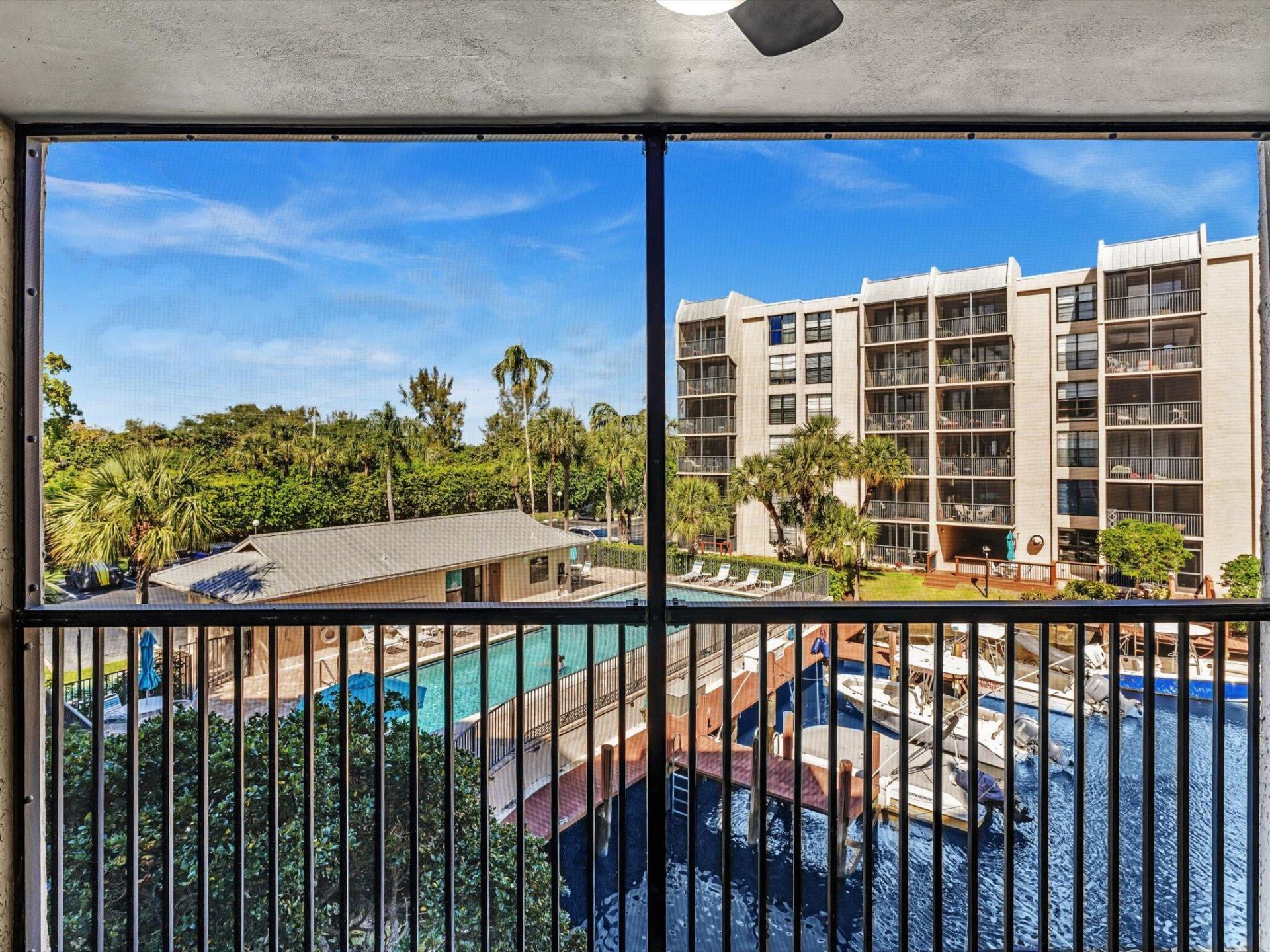 21 Royal Palm Way, Unit 3030, Boca Raton, FL 33432 Photo