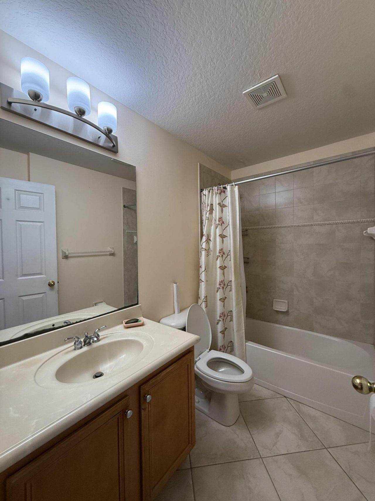 2087 SW Newport Isles Boulevard, Port Saint Lucie, FL 34953 Photo