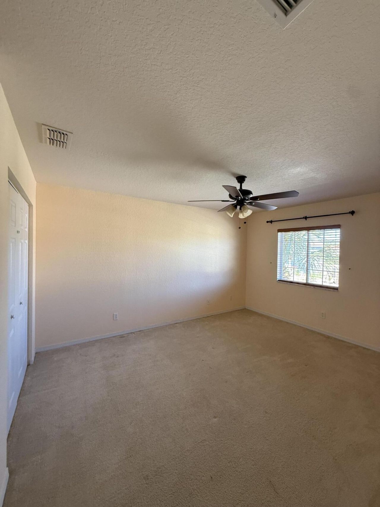 2087 SW Newport Isles Boulevard, Port Saint Lucie, FL 34953 Photo