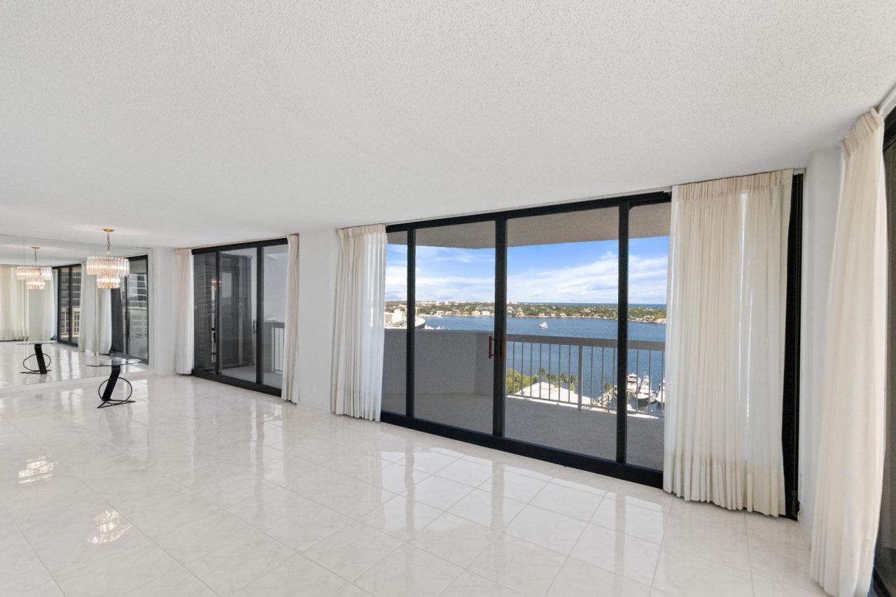123 Lakeshore Drive, Unit 1942, North Palm Beach, FL 33408 Photo
