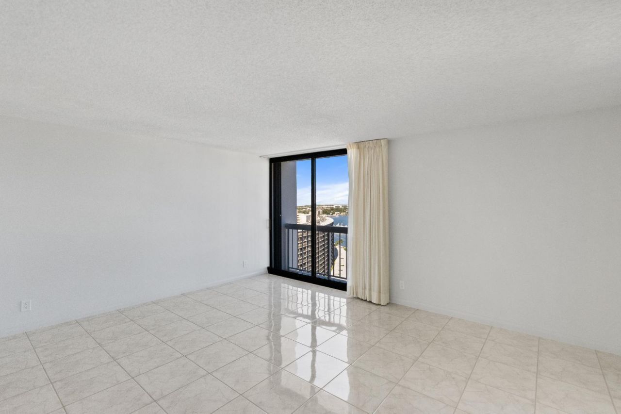 123 Lakeshore Drive, Unit 1942, North Palm Beach, FL 33408 Photo