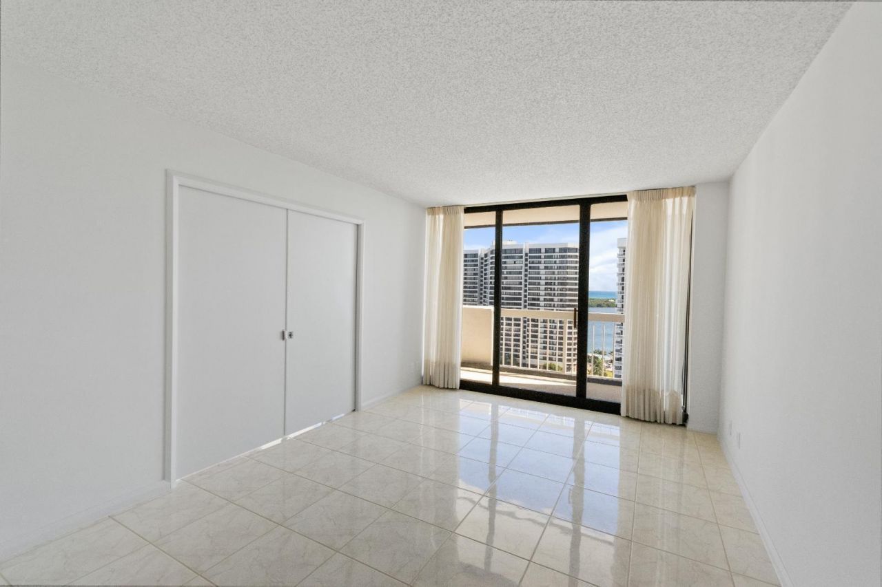 123 Lakeshore Drive, Unit 1942, North Palm Beach, FL 33408 Photo