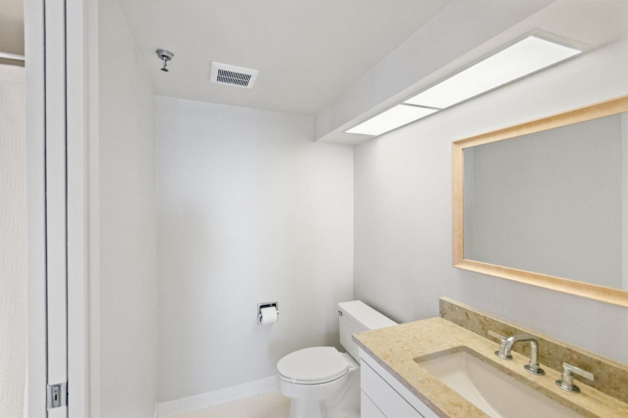 123 Lakeshore Drive, Unit 1942, North Palm Beach, FL 33408 Photo