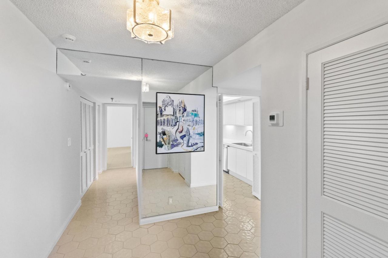 123 Lakeshore Drive, Unit 1942, North Palm Beach, FL 33408 Photo