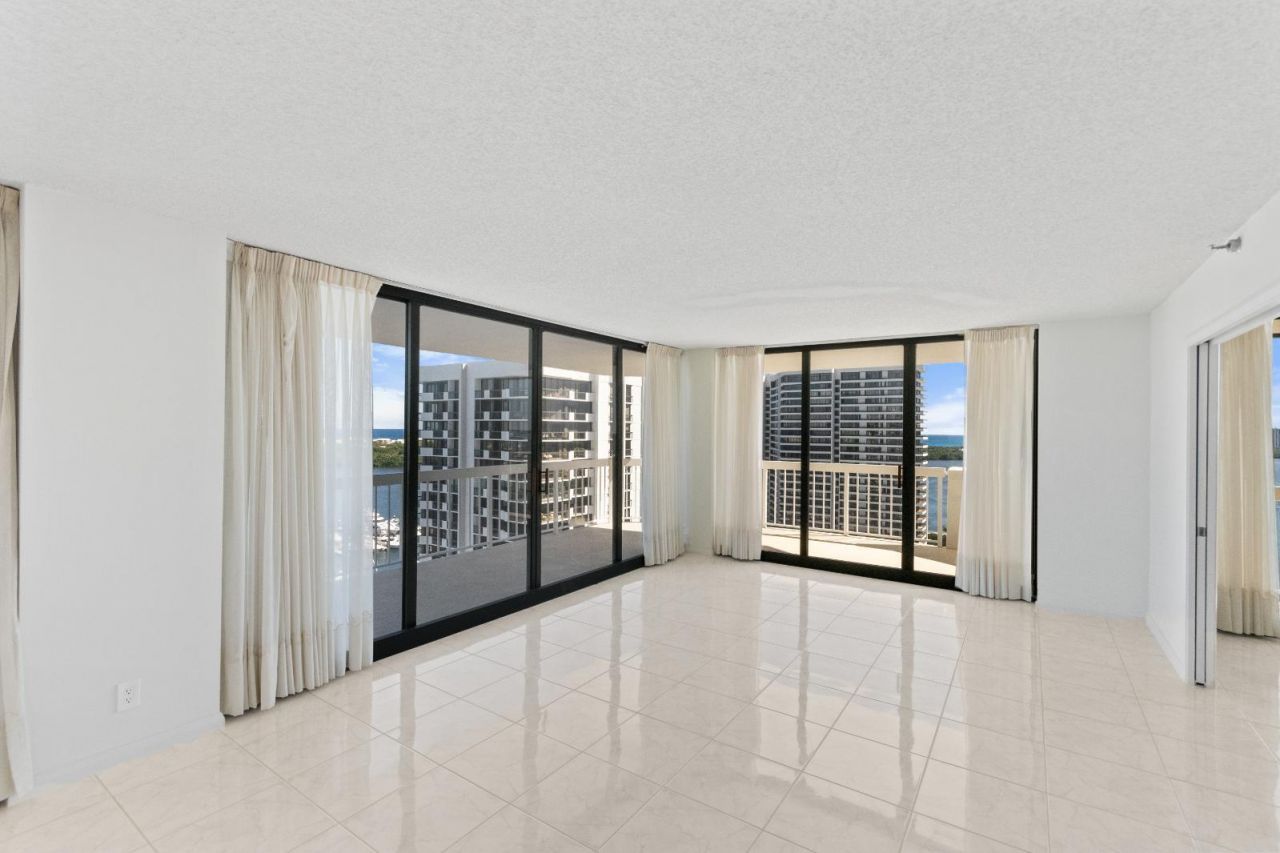 123 Lakeshore Drive, Unit 1942, North Palm Beach, FL 33408 Photo