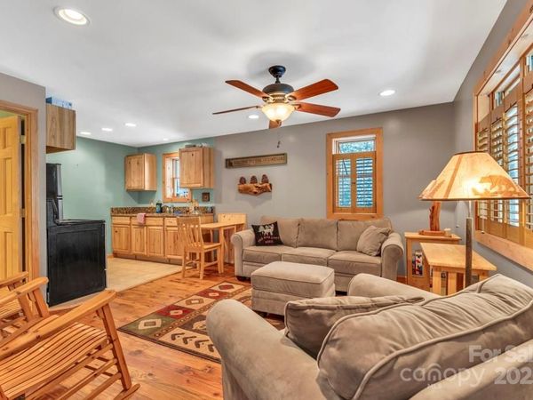 5171 Edgemont Road, Collettsville, NC 28611