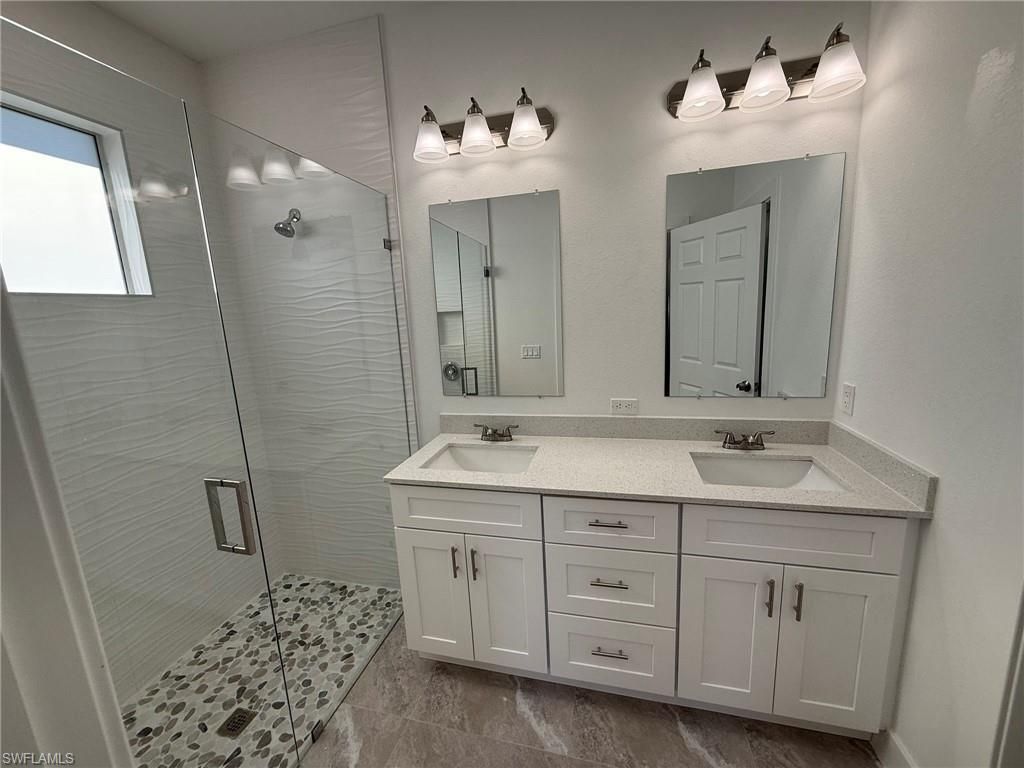 193 Castle Ave, Lehigh Acres, FL 33974 Photo