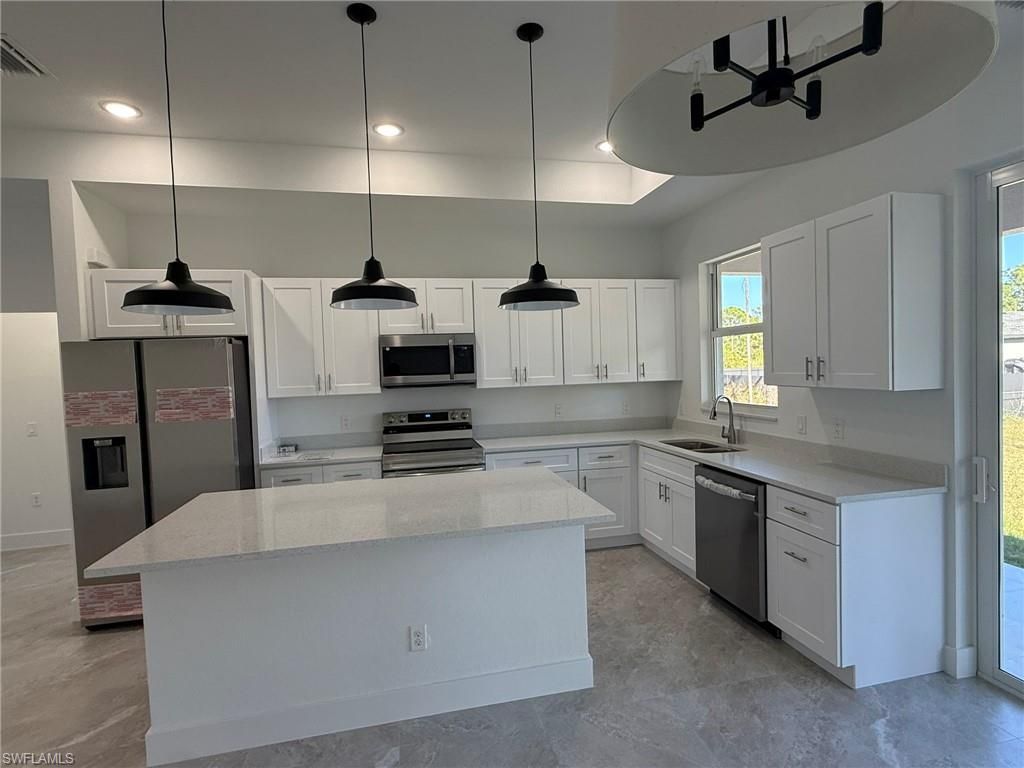 193 Castle Ave, Lehigh Acres, FL 33974 Photo