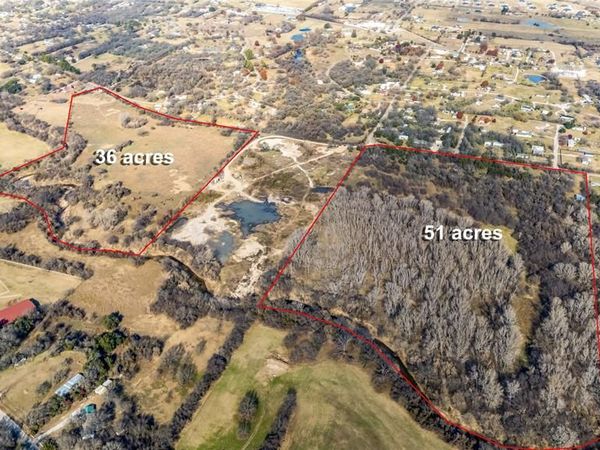 1620 W Timberlake Street , Unit D, Reno, TX 76020