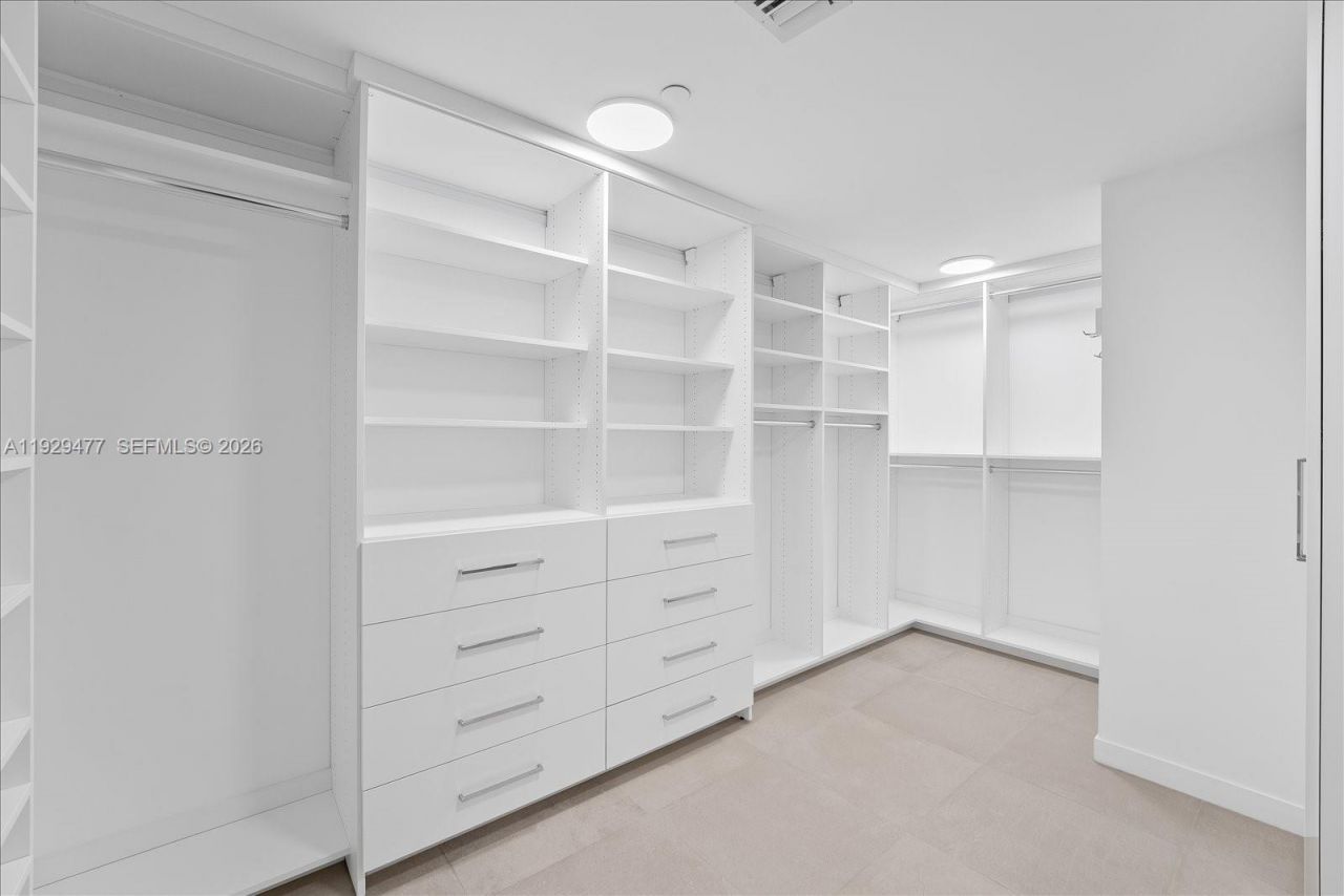 1135 103 St, Unit 403, Bay Harbor Islands, FL 33154 Photo