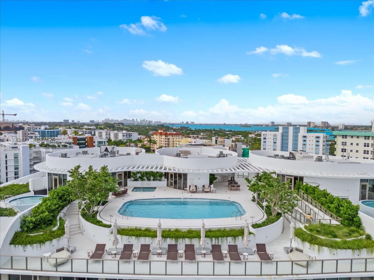 1135 103 St, Unit 403, Bay Harbor Islands, FL 33154 Photo