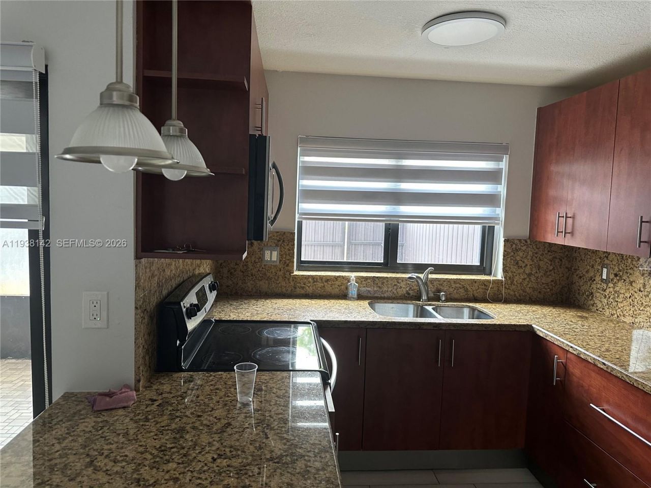 6526 Kendale Lakes Dr, Unit 1405, Miami, FL 33183 Photo