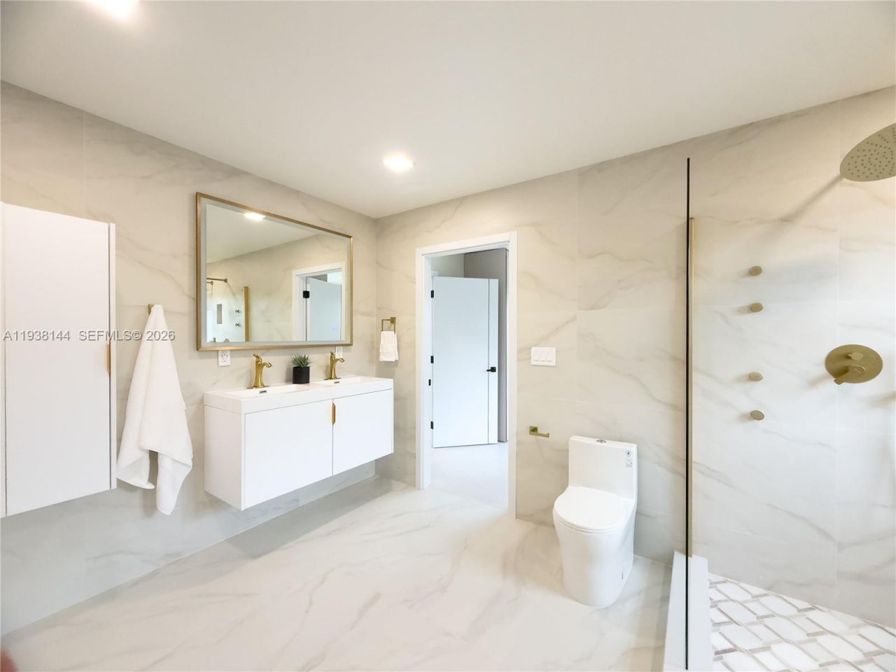 5561 NE 28th Ave , Fort Lauderdale, FL 33308 Photo