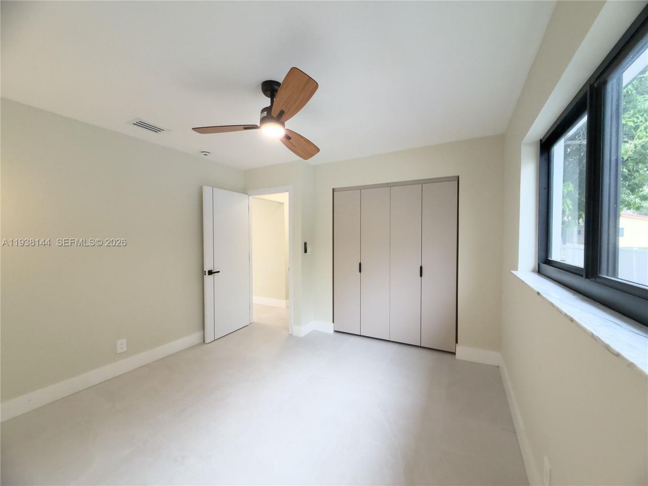 5561 NE 28th Ave , Fort Lauderdale, FL 33308 Photo