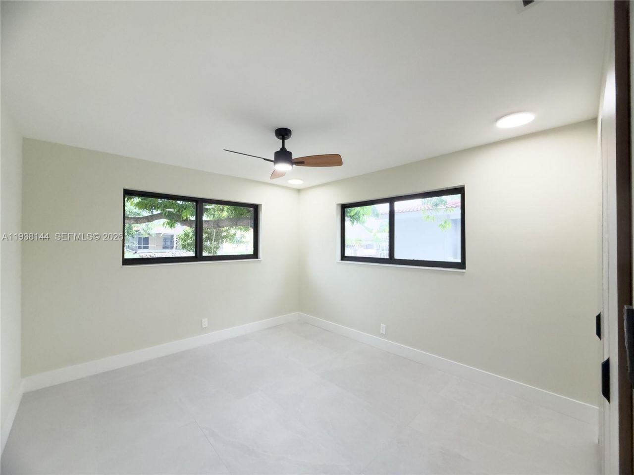 5561 NE 28th Ave , Fort Lauderdale, FL 33308 Photo