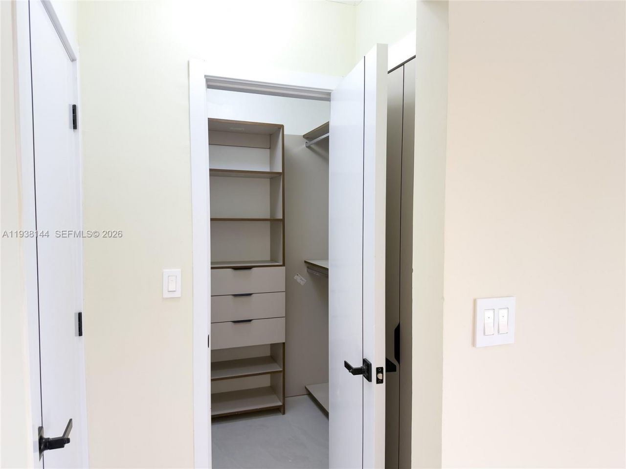 5561 NE 28th Ave , Fort Lauderdale, FL 33308 Photo