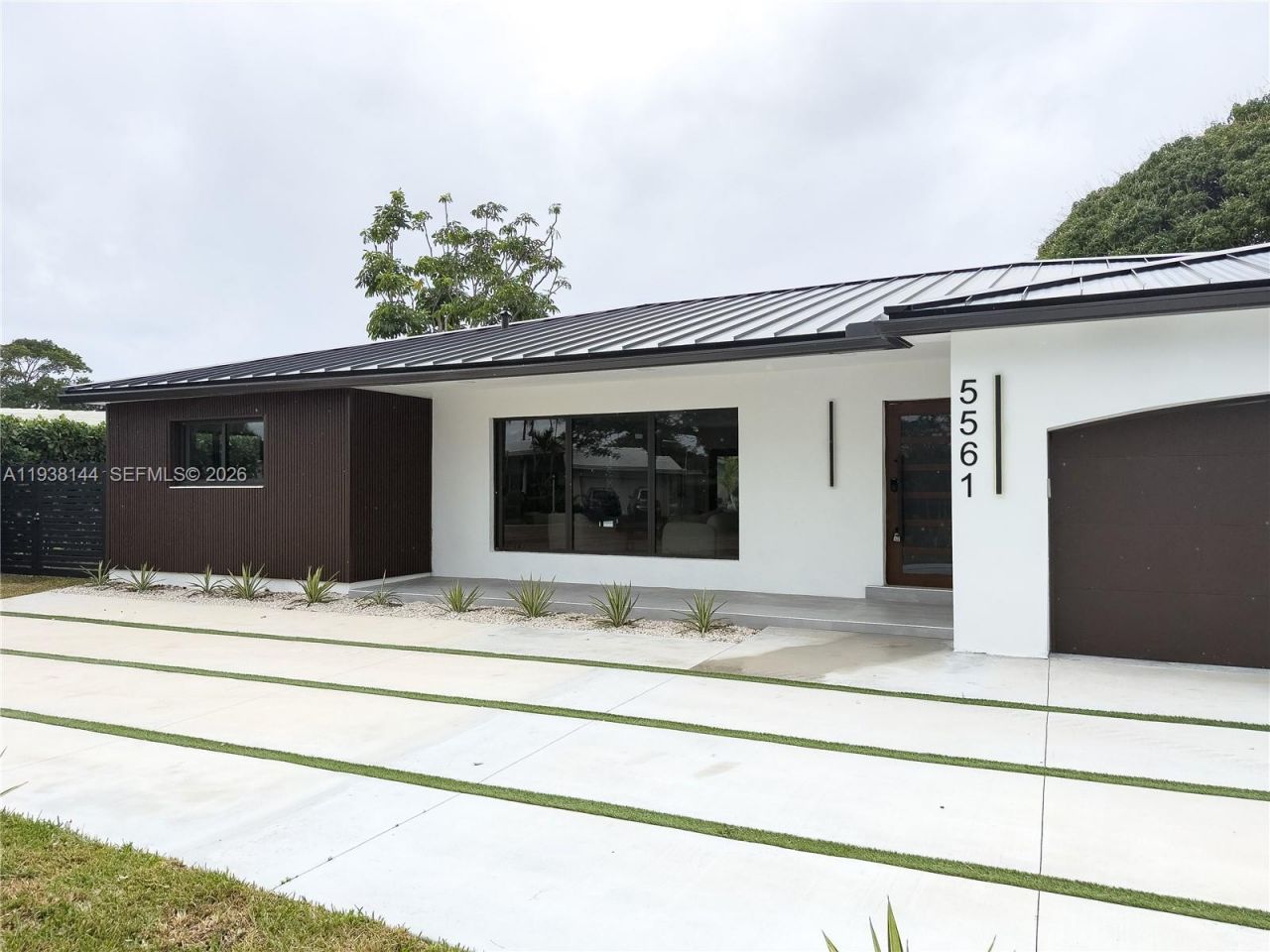 5561 NE 28th Ave , Fort Lauderdale, FL 33308 Photo