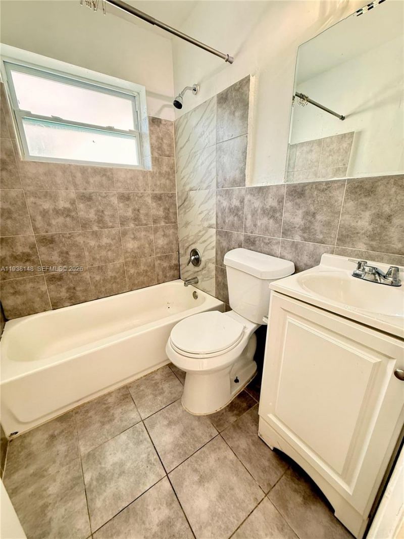 1530 N 56th Ave , Hollywood, FL 33021 Photo