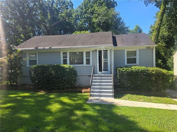 754 Pegg Road SW, Atlanta, GA 30315