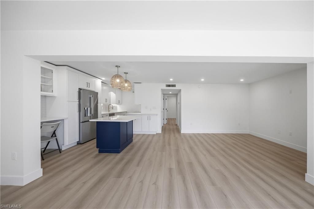 333 Harbour Dr, Unit 109, Naples, FL 34103 Photo