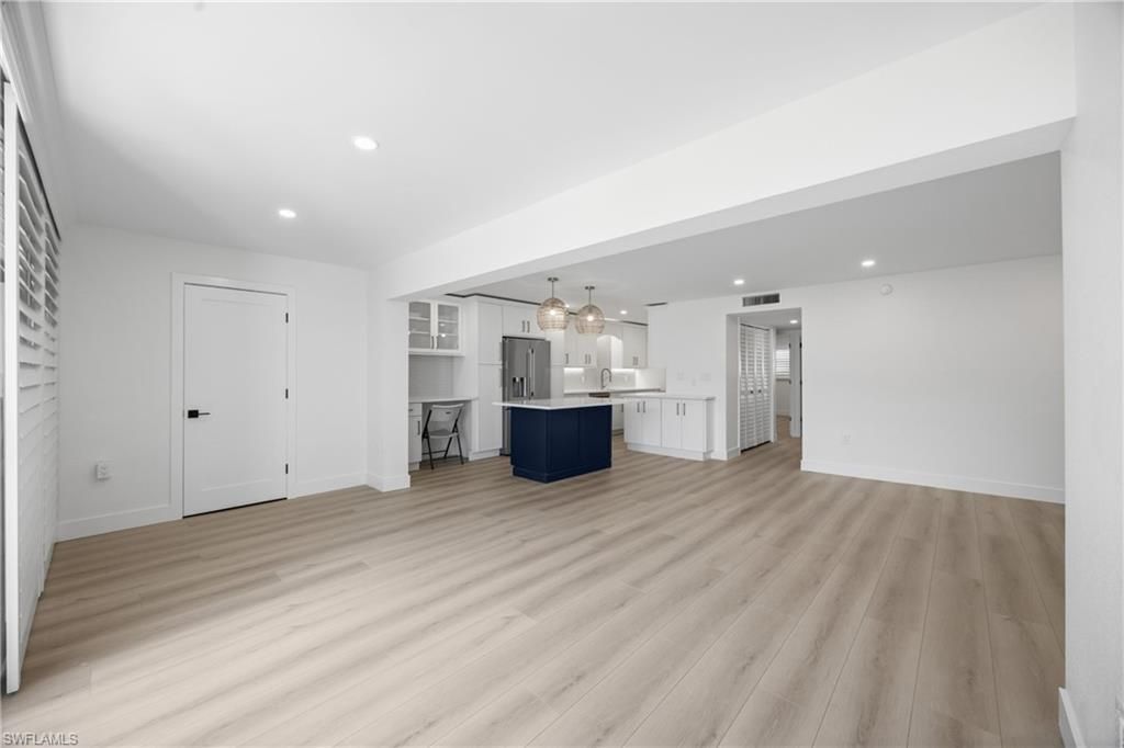 333 Harbour Dr, Unit 109, Naples, FL 34103 Photo