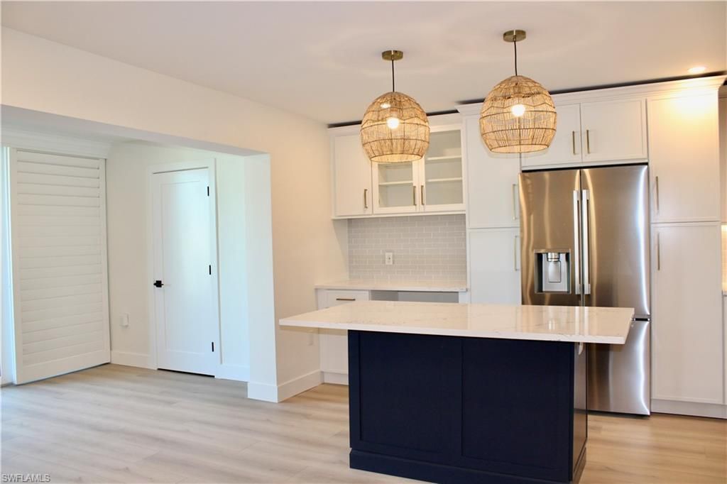 333 Harbour Dr, Unit 109, Naples, FL 34103 Photo