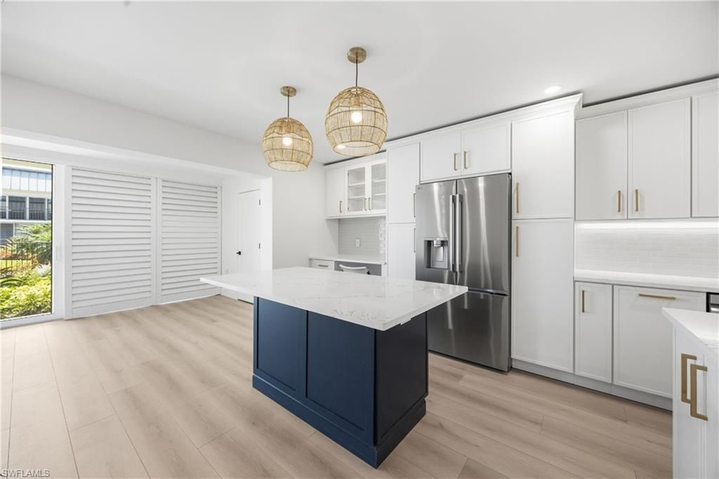 333 Harbour Dr, Unit 109, Naples, FL 34103 Photo