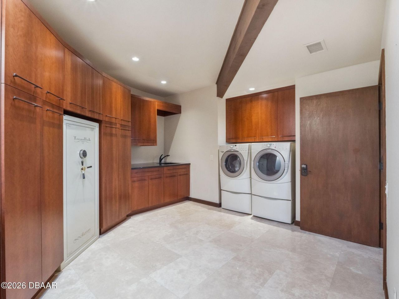 107 Donlon Drive, New Smyrna Beach, FL 32168 Photo