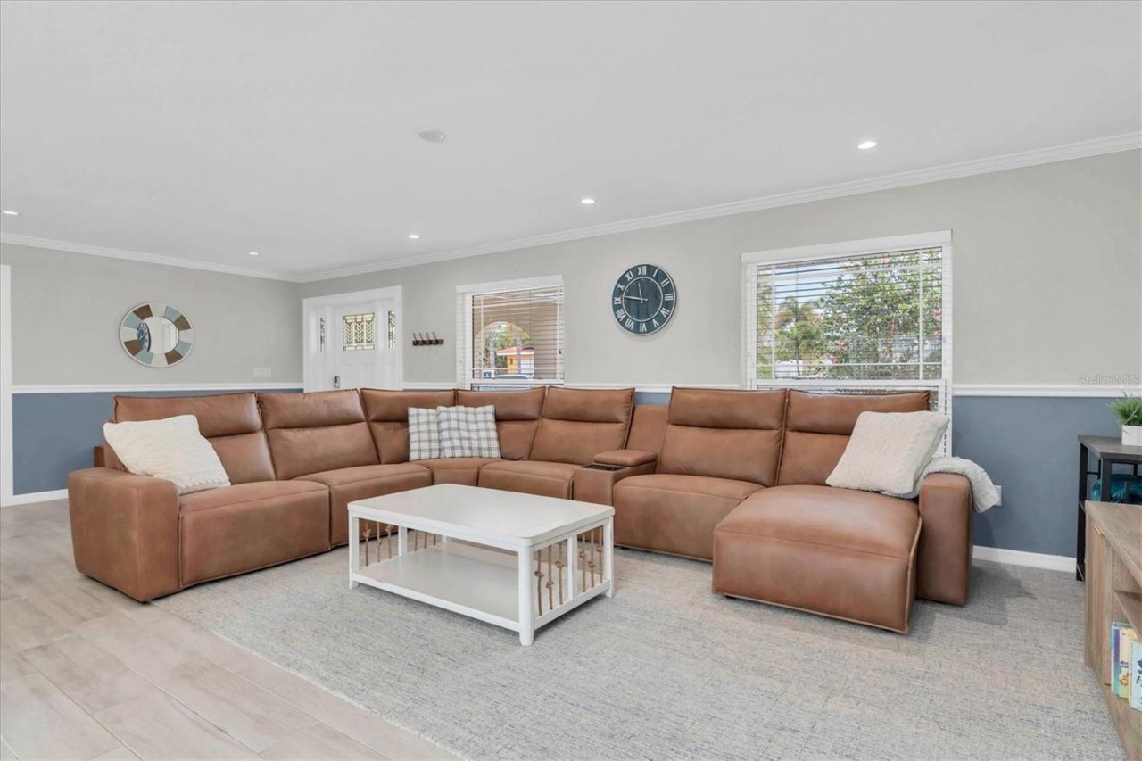 4200 46th Avenue S, Saint Petersburg, FL 33711 Photo