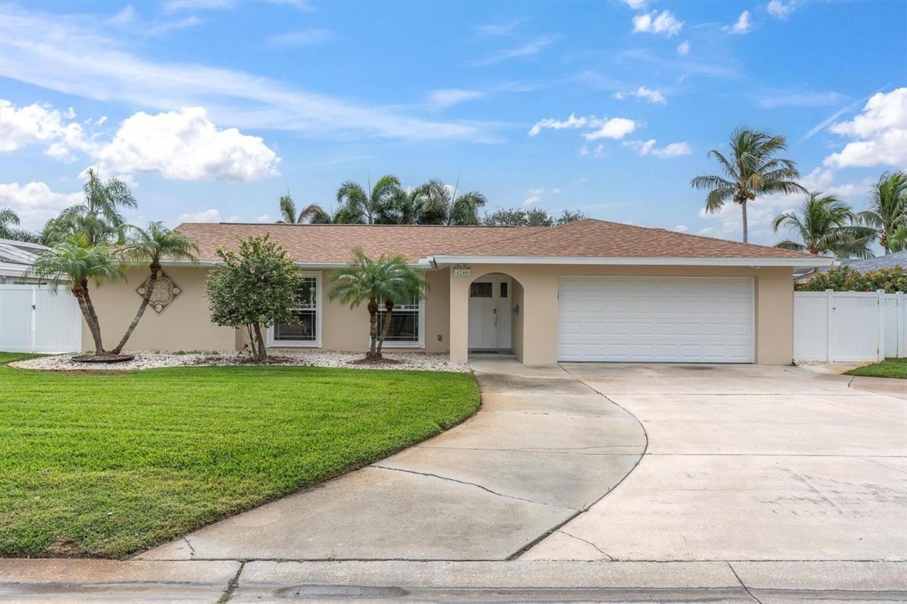 4200 46th Avenue S, Saint Petersburg, FL 33711 Photo