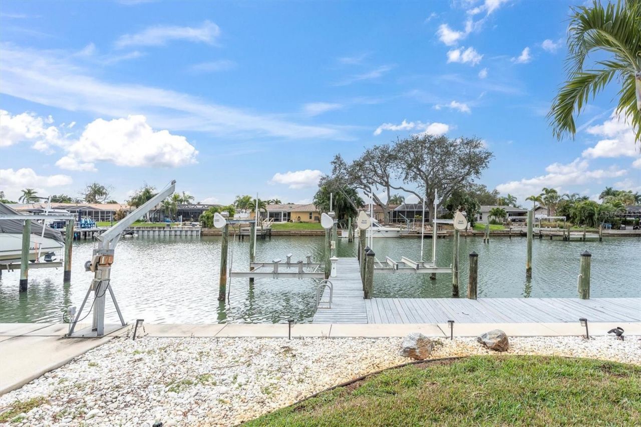 4200 46th Avenue S, Saint Petersburg, FL 33711 Photo