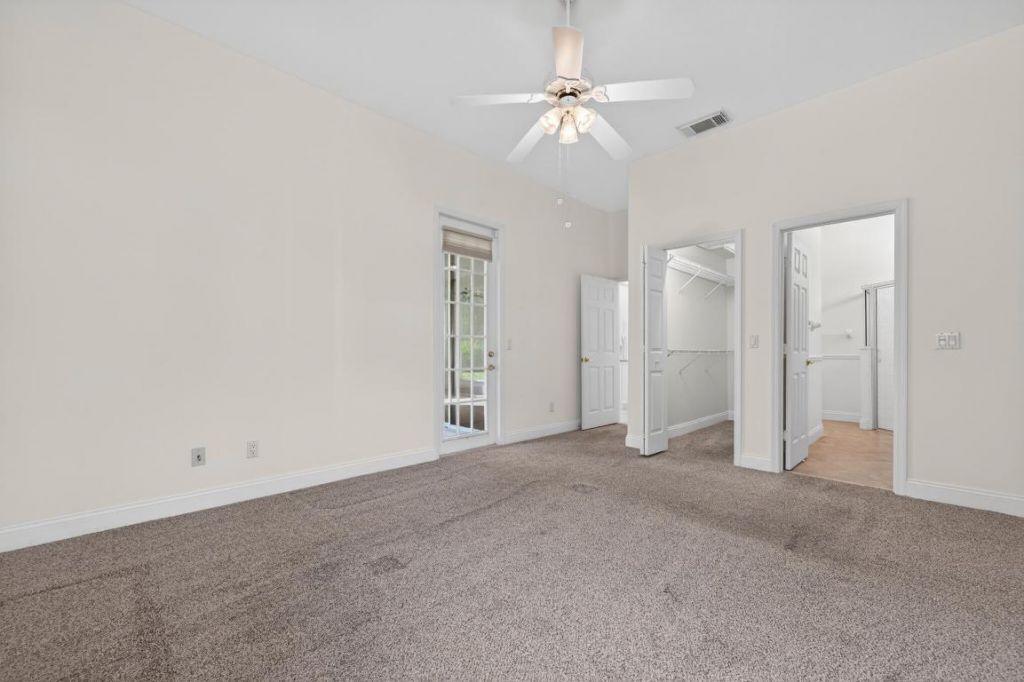 568 SW New Castle Cove, Port Saint Lucie, FL 34986 Photo