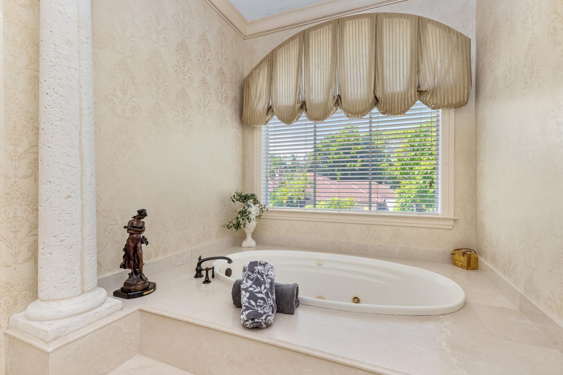 780 NE Orchid Bay Drive, Boca Raton, FL 33487 Photo