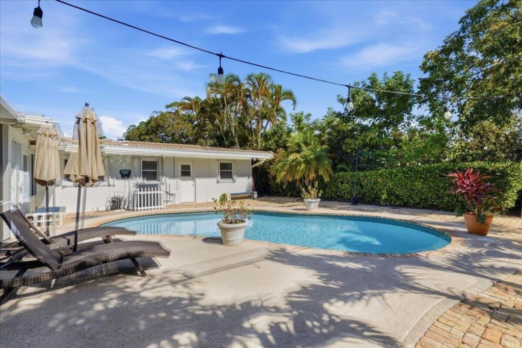 2220 NE 34th Court, Lighthouse Point, FL 33064 Photo