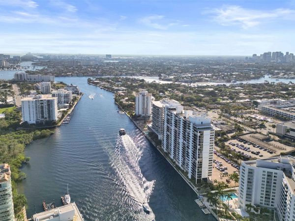 936 Intracoastal D, Unit 10E, Fort Lauderdale, FL 33304