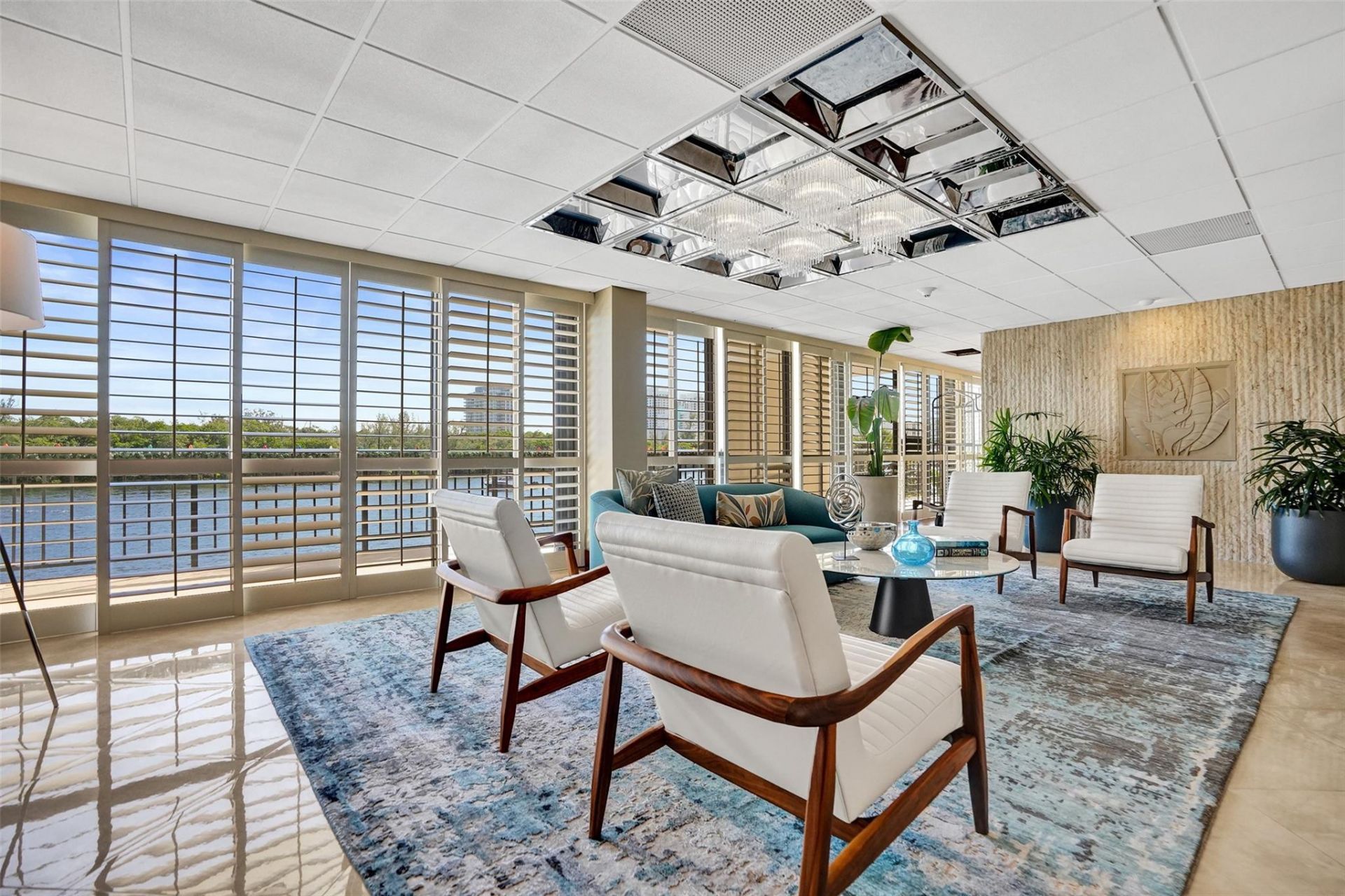 936 Intracoastal D, Unit 10E, Fort Lauderdale, FL 33304 Photo