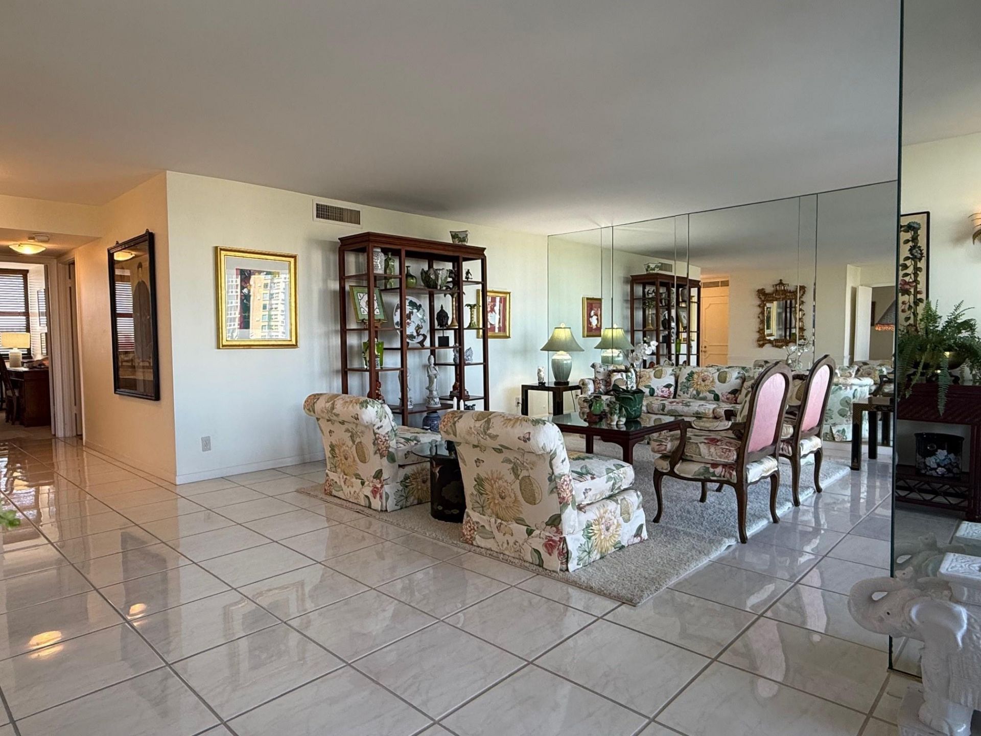 936 Intracoastal D, Unit 10E, Fort Lauderdale, FL 33304 Photo