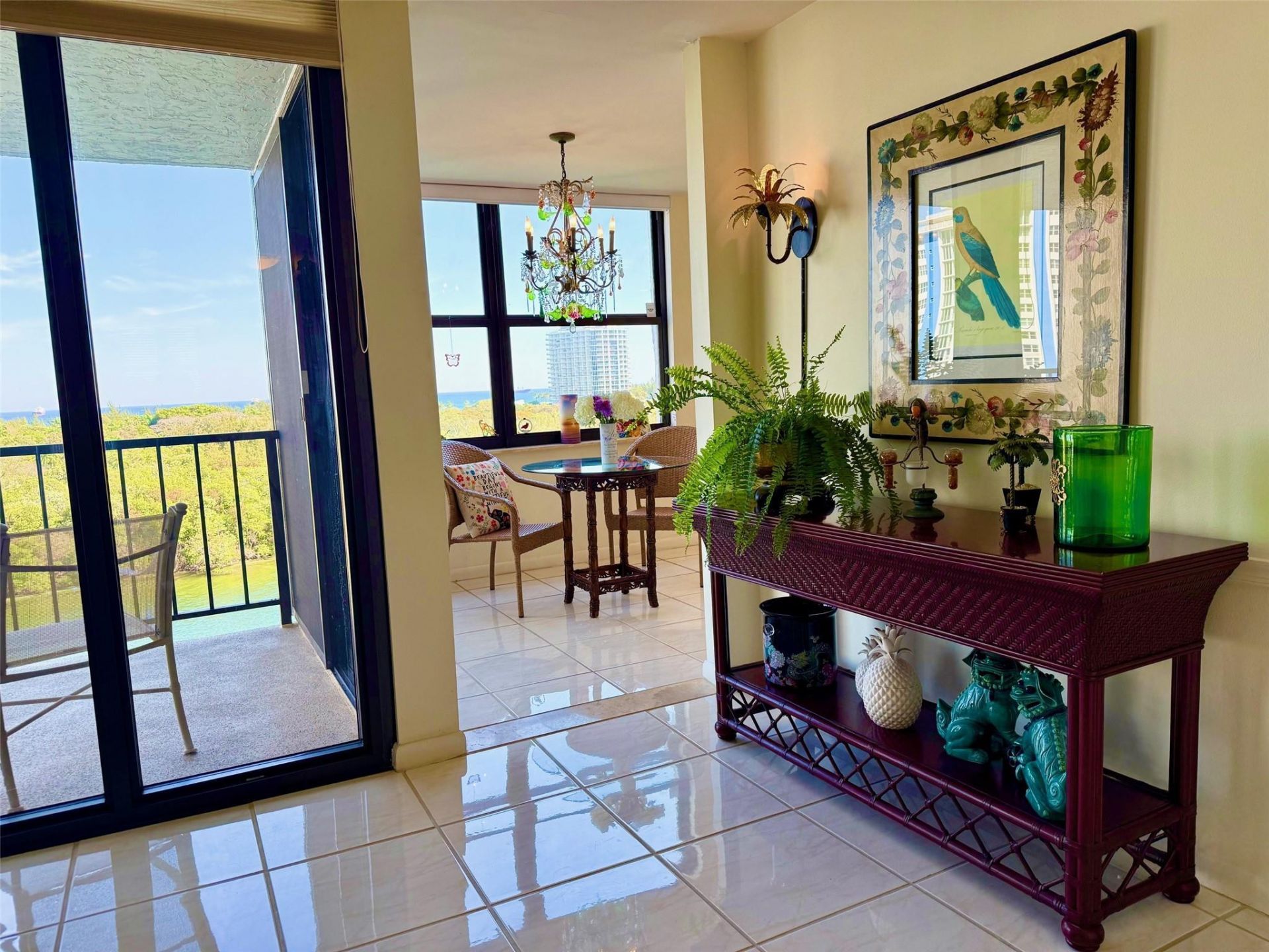 936 Intracoastal D, Unit 10E, Fort Lauderdale, FL 33304 Photo