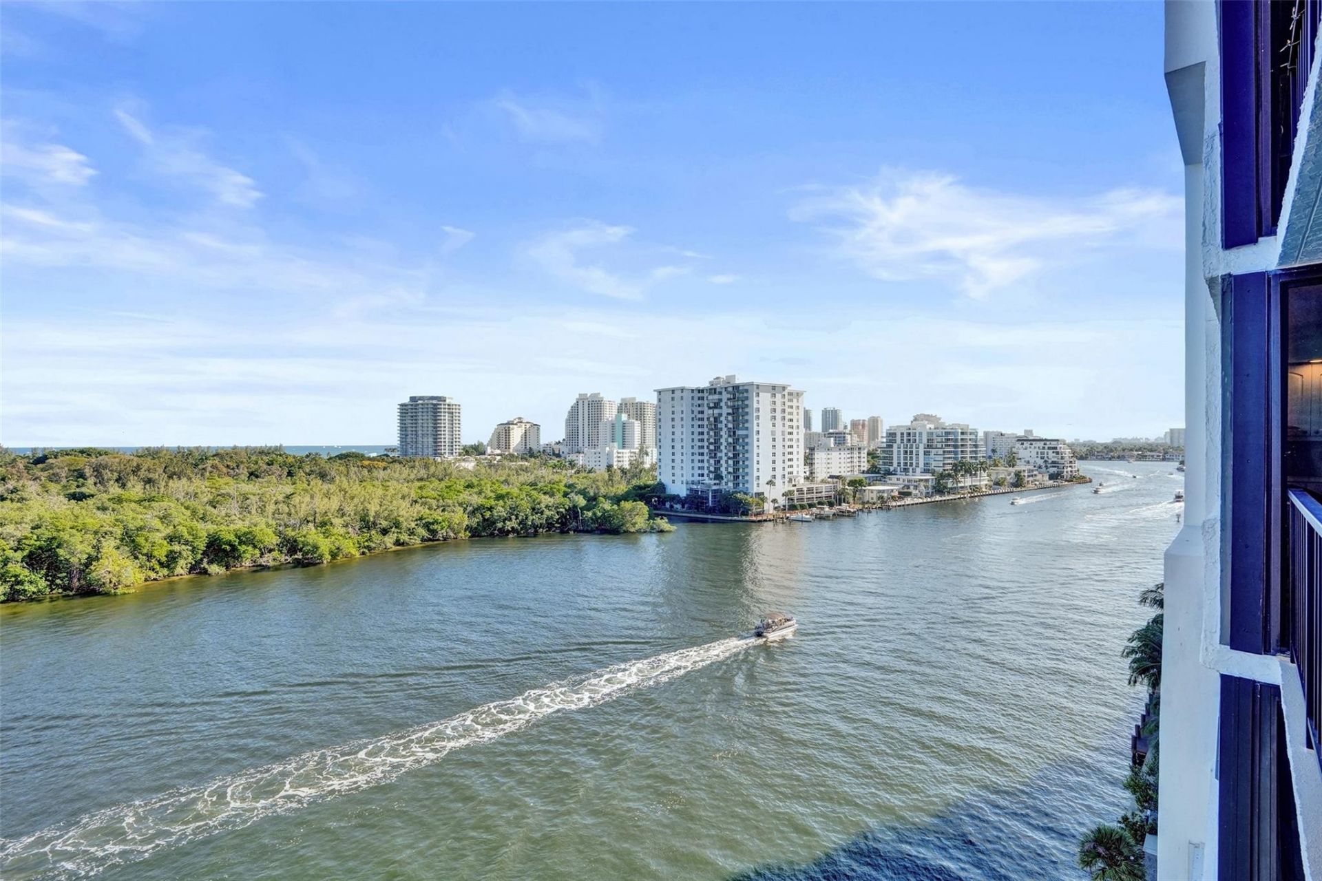 936 Intracoastal D, Unit 10E, Fort Lauderdale, FL 33304 Photo