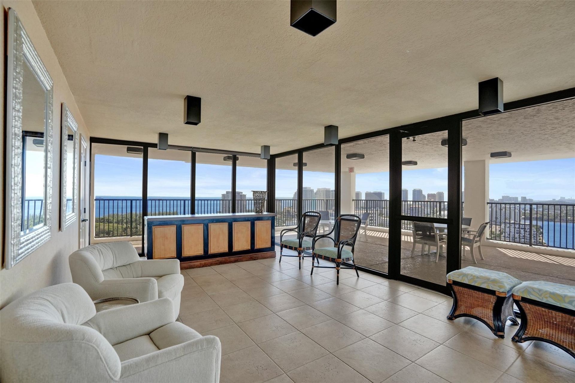 936 Intracoastal D, Unit 10E, Fort Lauderdale, FL 33304 Photo