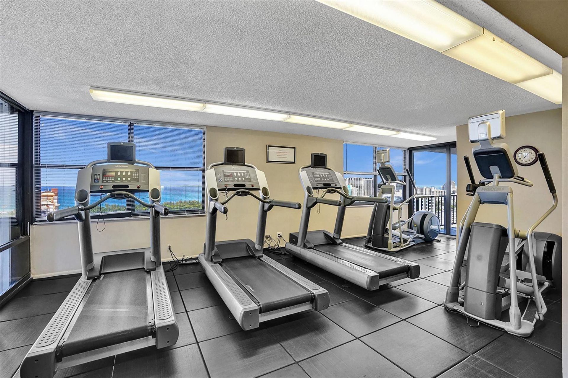 936 Intracoastal Drive, Unit 10e, Fort Lauderdale, FL 33304 Photo