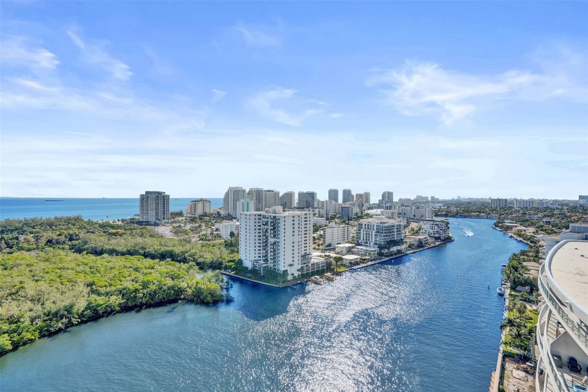 936 Intracoastal D, Unit 10E, Fort Lauderdale, FL 33304 Photo