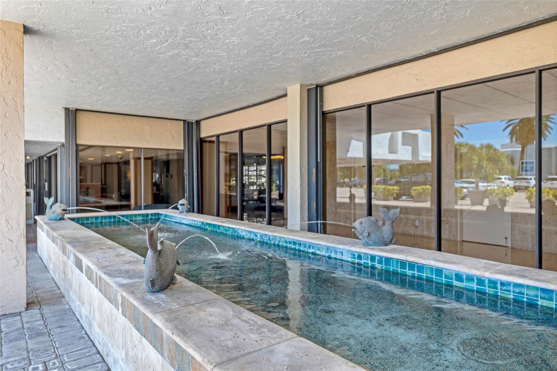 936 Intracoastal D, Unit 10E, Fort Lauderdale, FL 33304 Photo