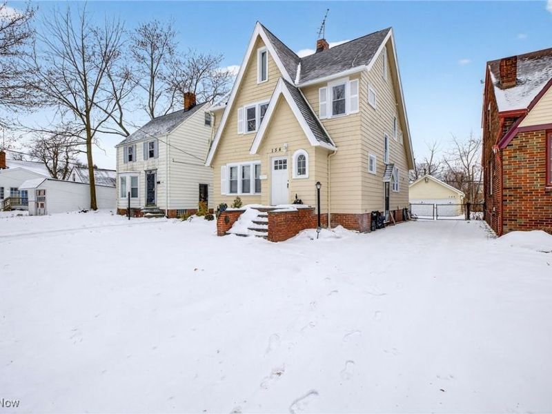 4004 E 154th Street, Cleveland, OH 44128 Photo 2