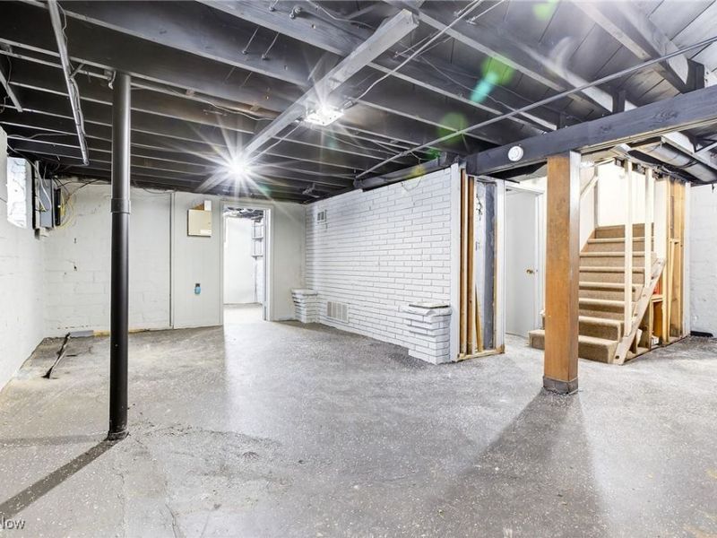 4004 E 154th Street, Cleveland, OH 44128 Photo 31