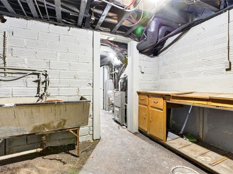 4004 E 154th Street, Cleveland, OH 44128 Photo 34