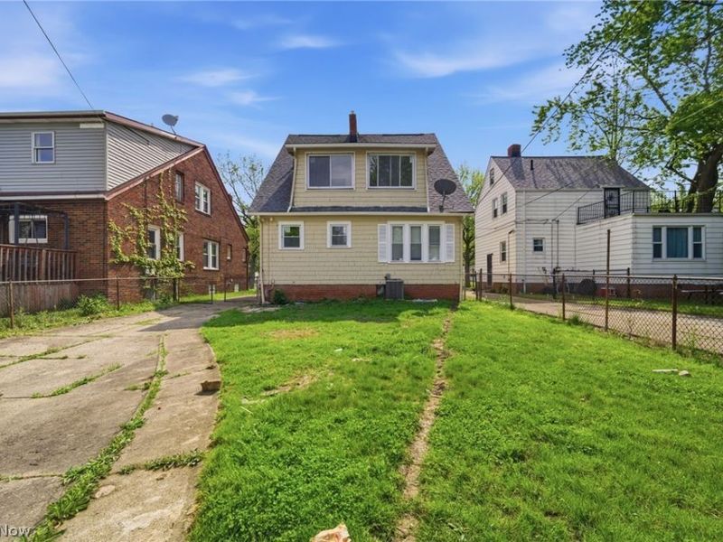 4004 E 154th Street, Cleveland, OH 44128 Photo 4